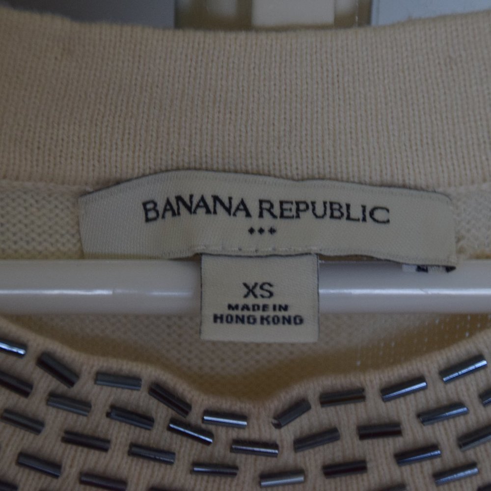 Banana Republic Sweater Top - Picture 3 of 5